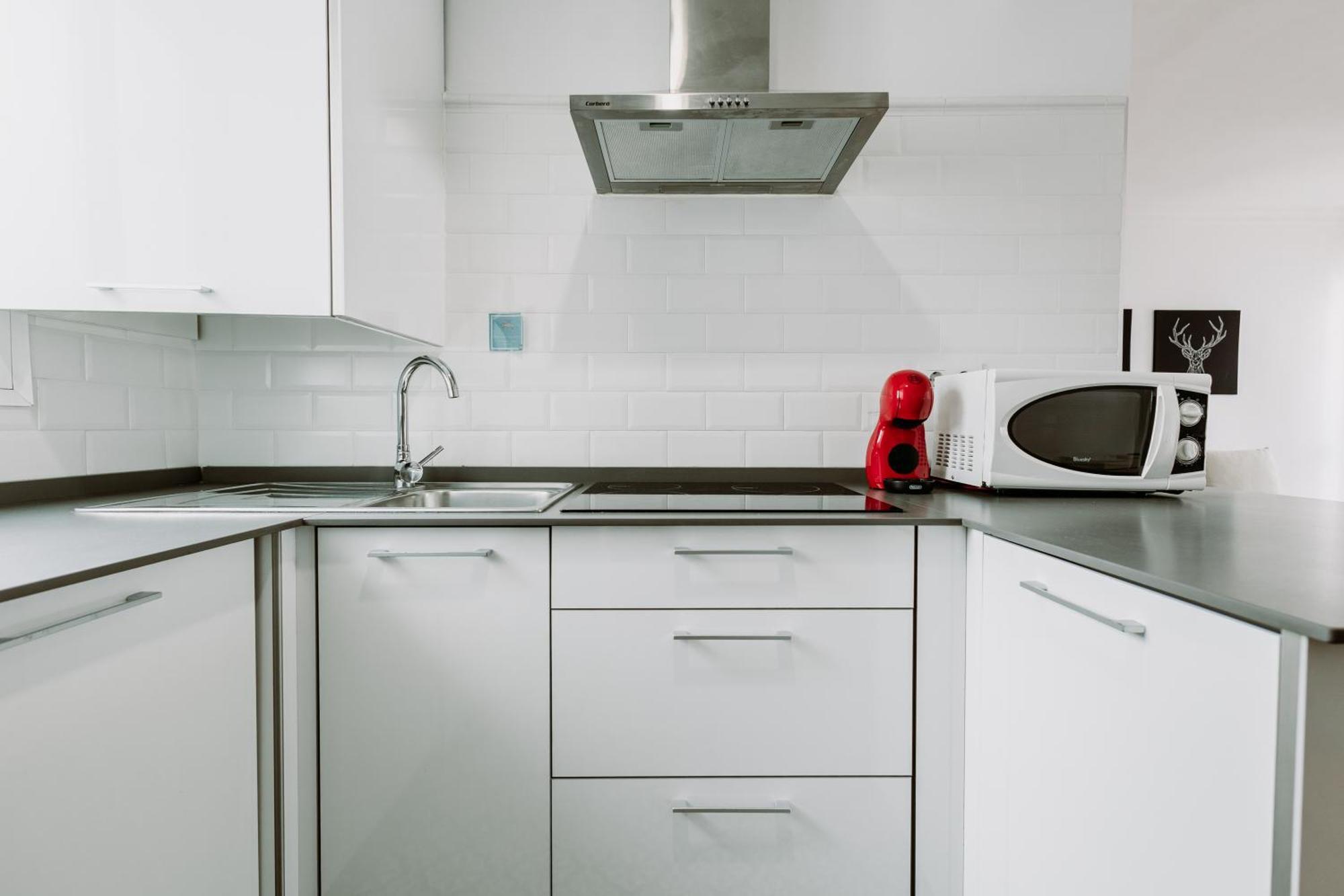 Spacious Central Apartment セビリア エクステリア 写真